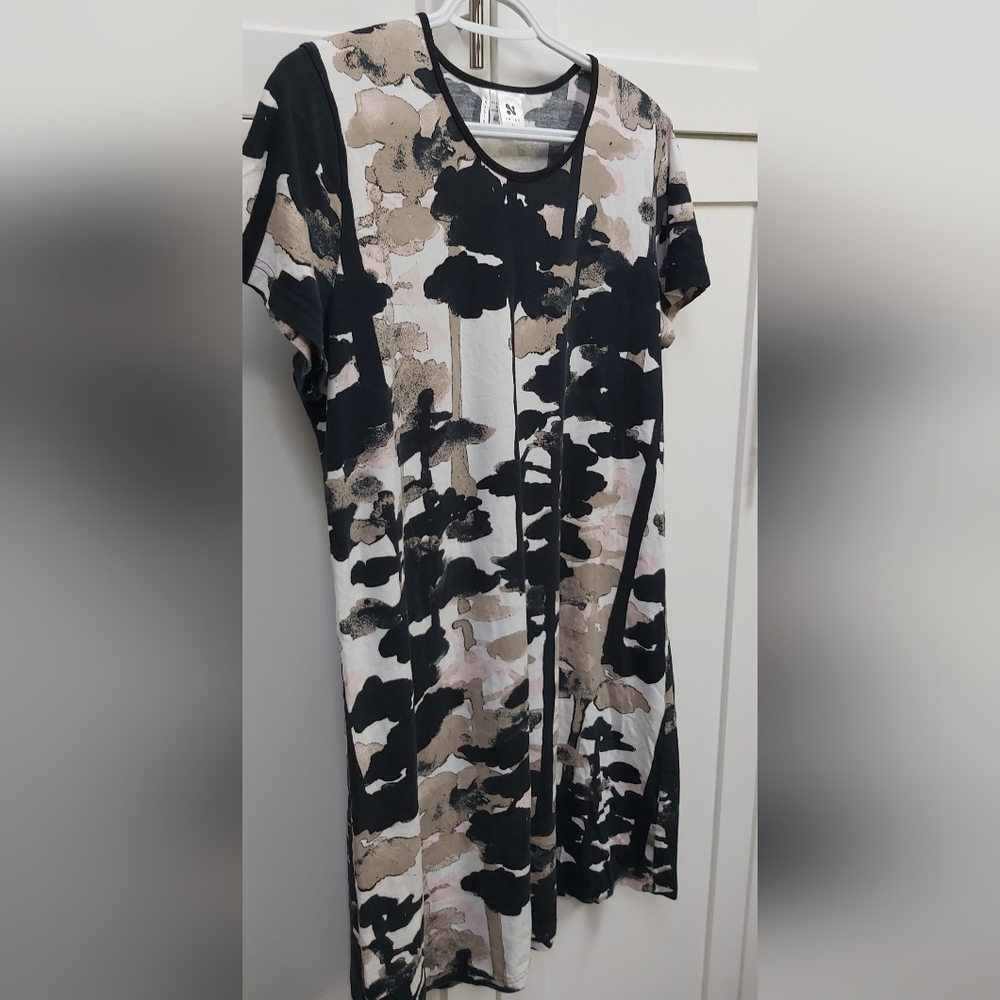 Nanso t-shirt dress